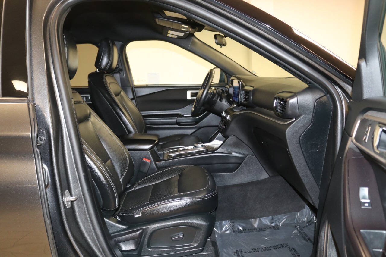 Used 2020 Ford Explorer XLT RWD image 20