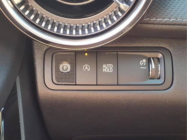 Used 2027 Chevrolet Equinox LT w/ Convenience Package II FWD image 19