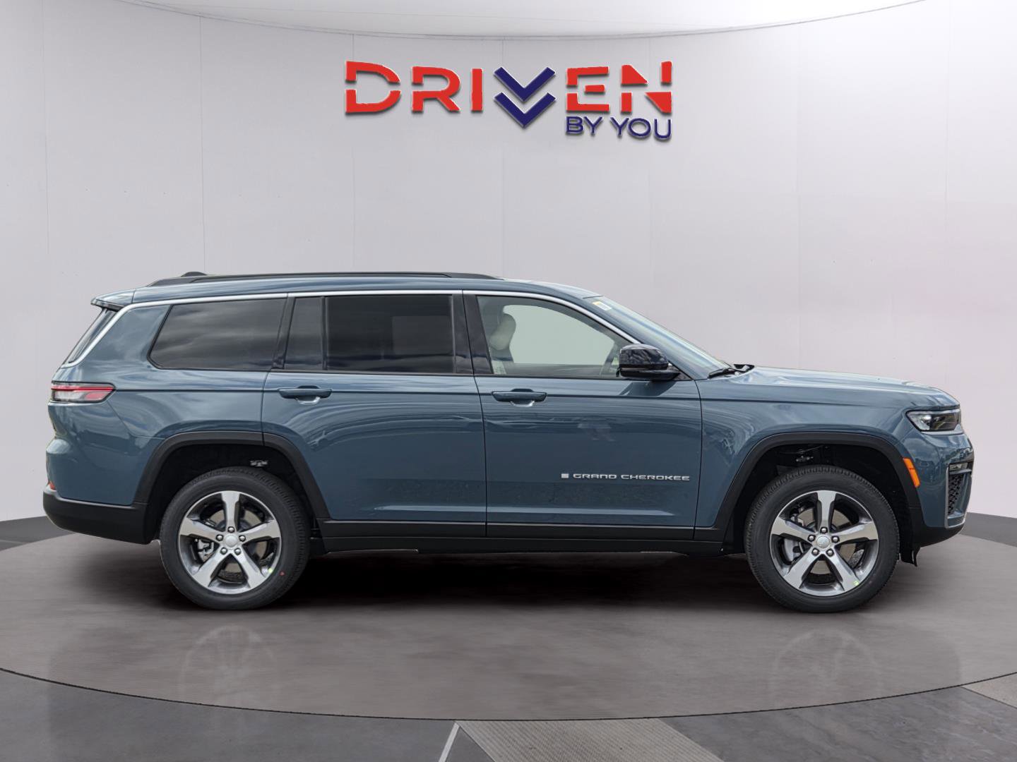 New 2026 Jeep Grand Cherokee L Limited image 6