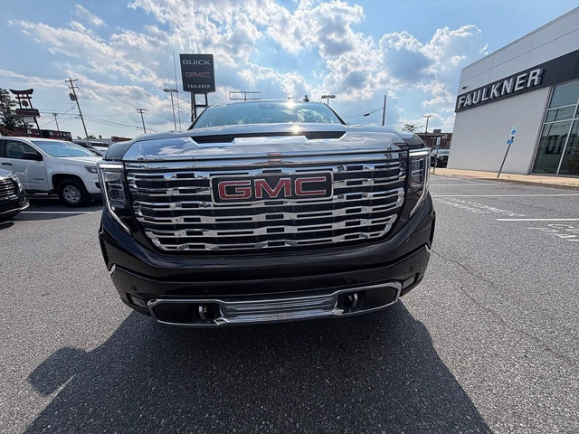 Certified 2023 GMC Sierra 1500 Denali w/ Denali Reserve Package AWD/4WD image 8