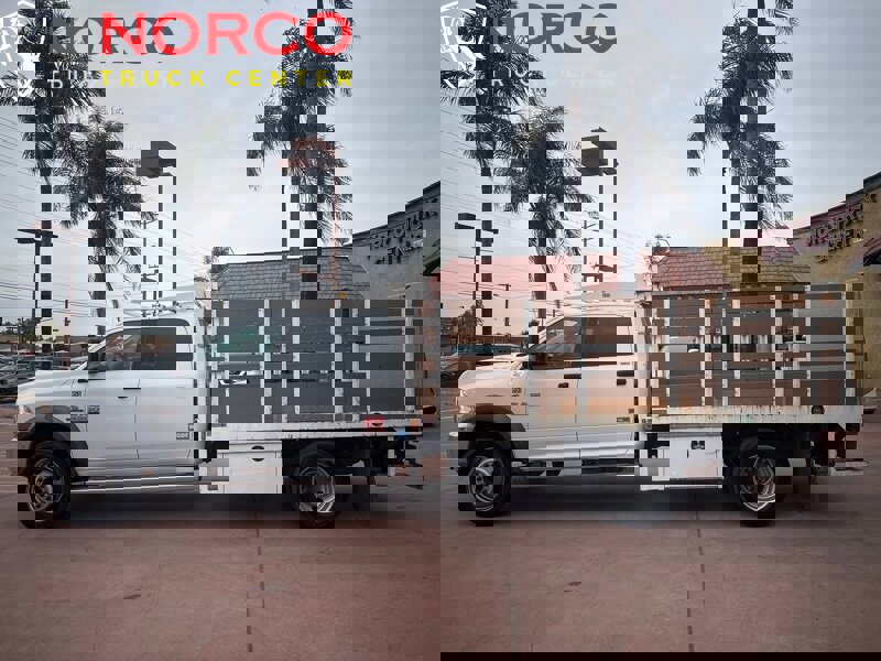 Used 2017 RAM 5500 SLT w/ Quick Order Package 29G SLT image 5