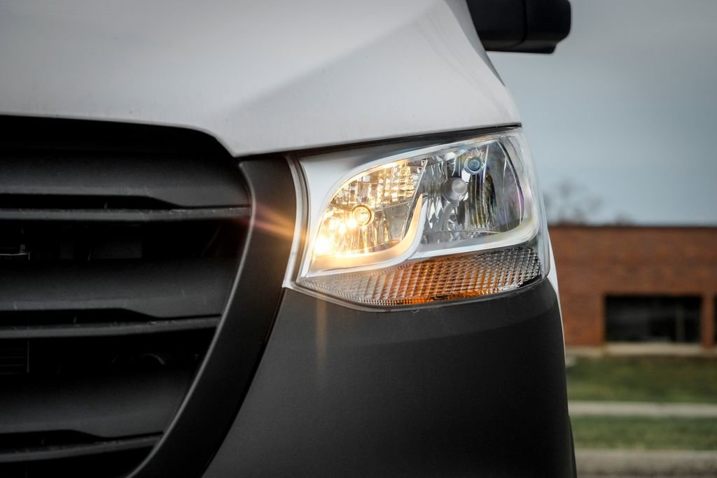 Used 2026 Mercedes-Benz Sprinter 2500 image 6