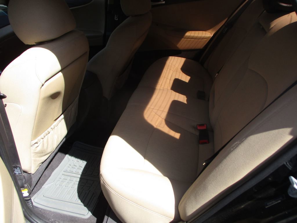 Used 2011 Hyundai Sonata GLS image 7
