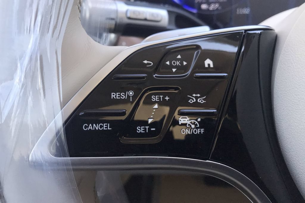 Used 2023 Mercedes-Benz EQS 450+ SUV image 22