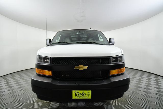 New 2025 Chevrolet Express 3500 Extended RWD image 7