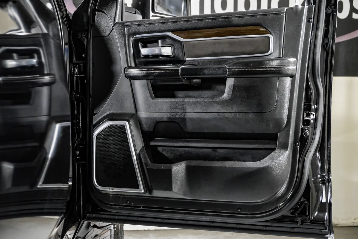 Used 2023 RAM 3500 Laramie AWD/4WD image 36