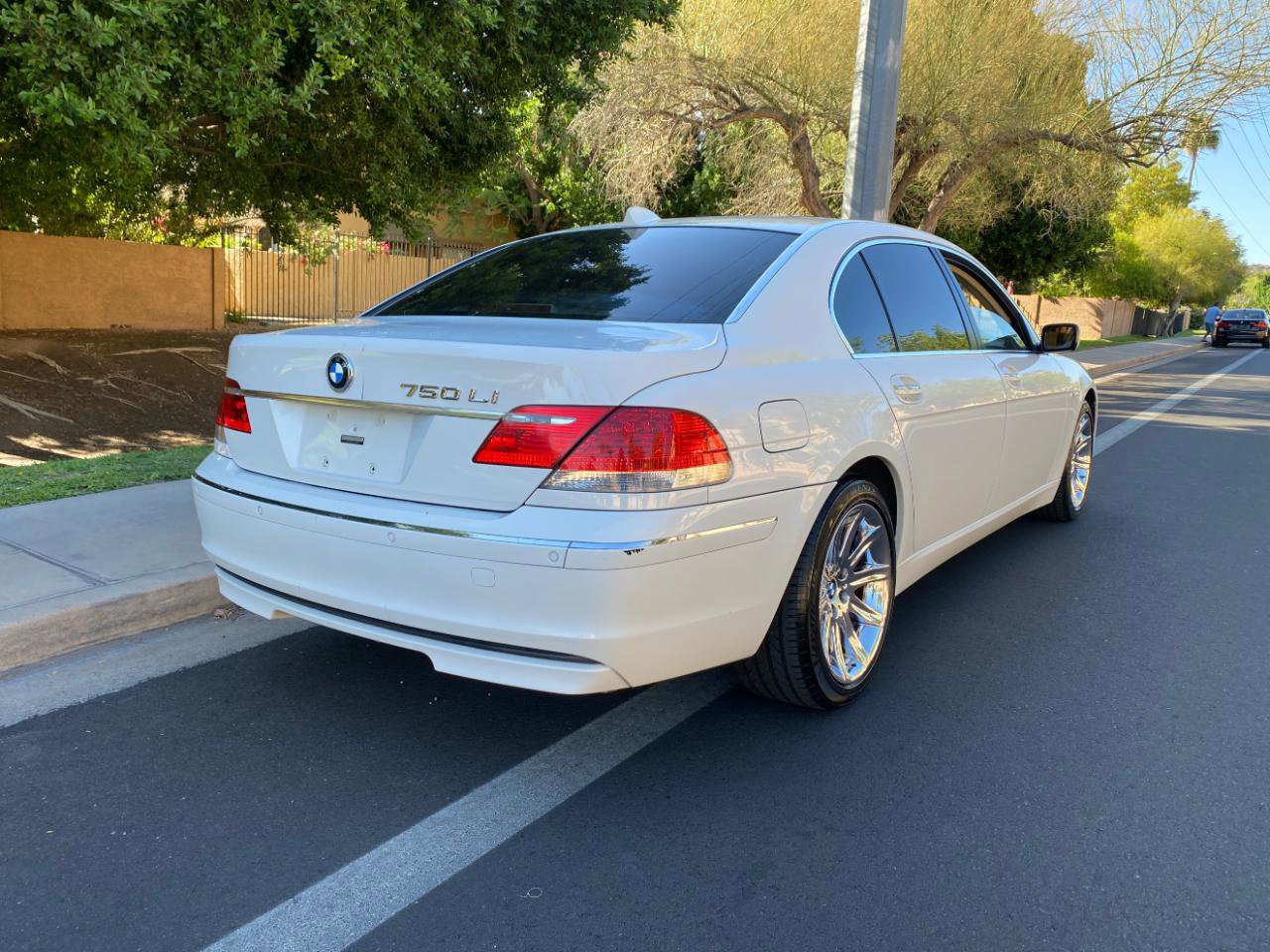 Used 2006 BMW 750Li RWD image 10
