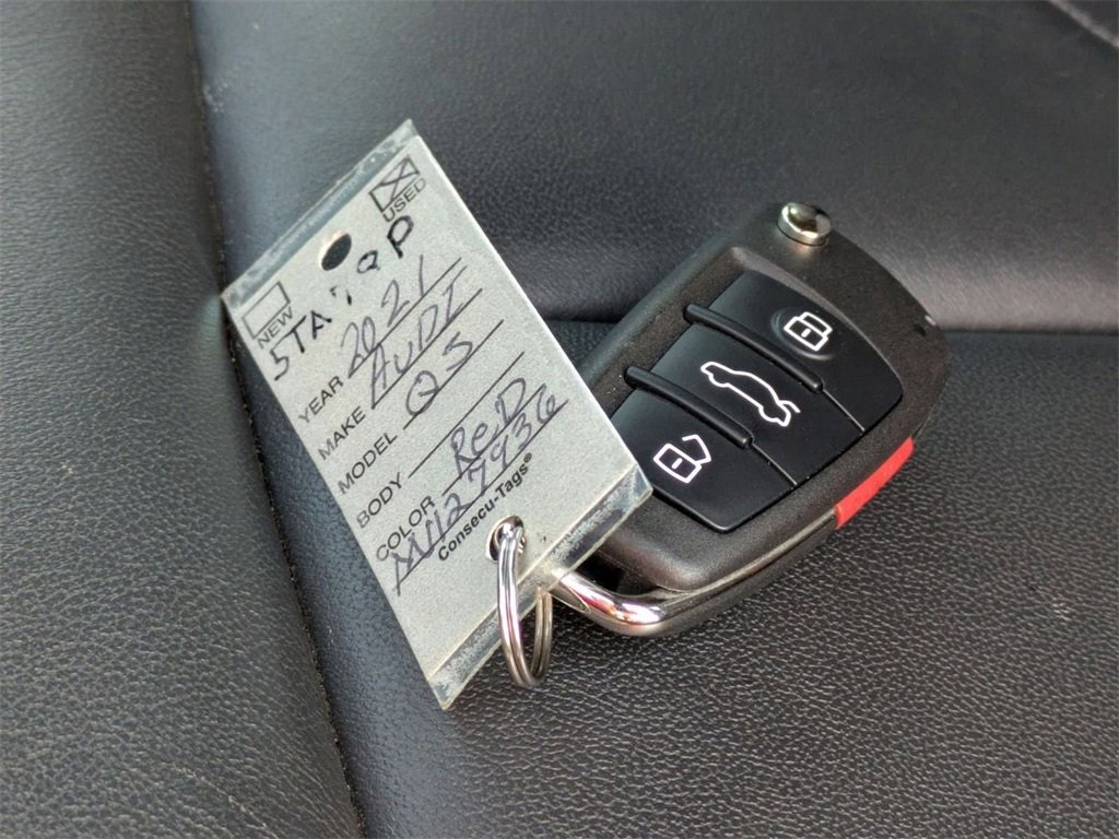Used 2021 Audi Q3 2.0T Premium image 33