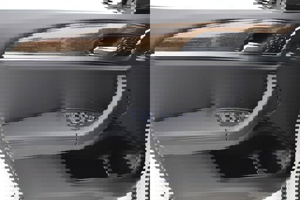 Used 2021 BMW X3 xDrive30i w/ Convenience Package image 13