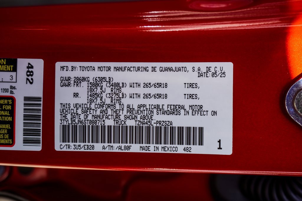 Used 2025 Toyota Tacoma Limited image 43