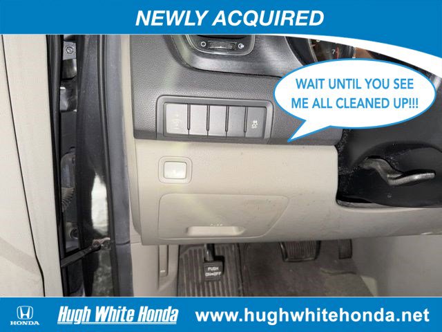 Used 2016 Kia Sedona LX w/ LX Convenience Package image 9