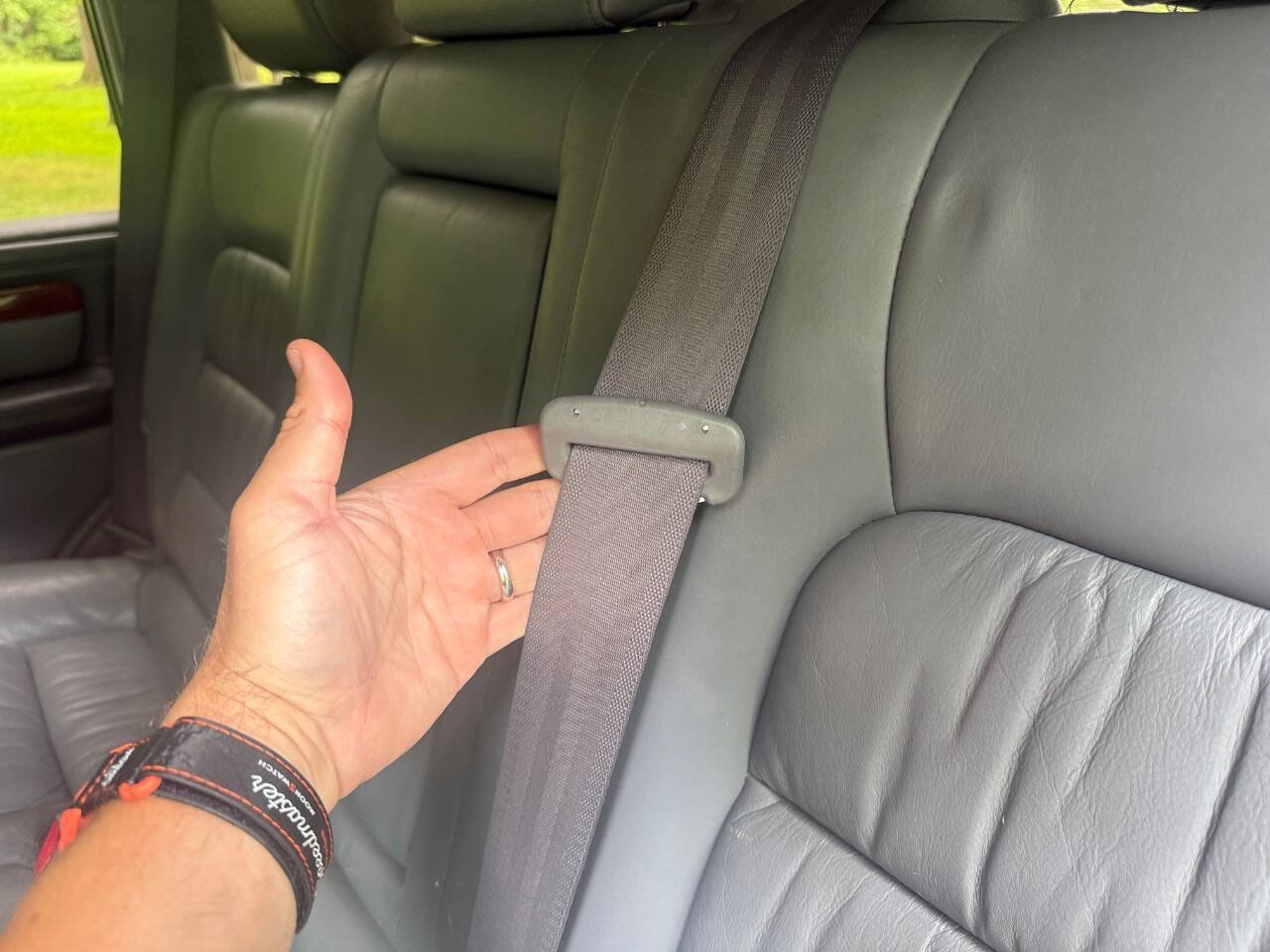 Used 2002 Lexus LX 470 4WD image 28