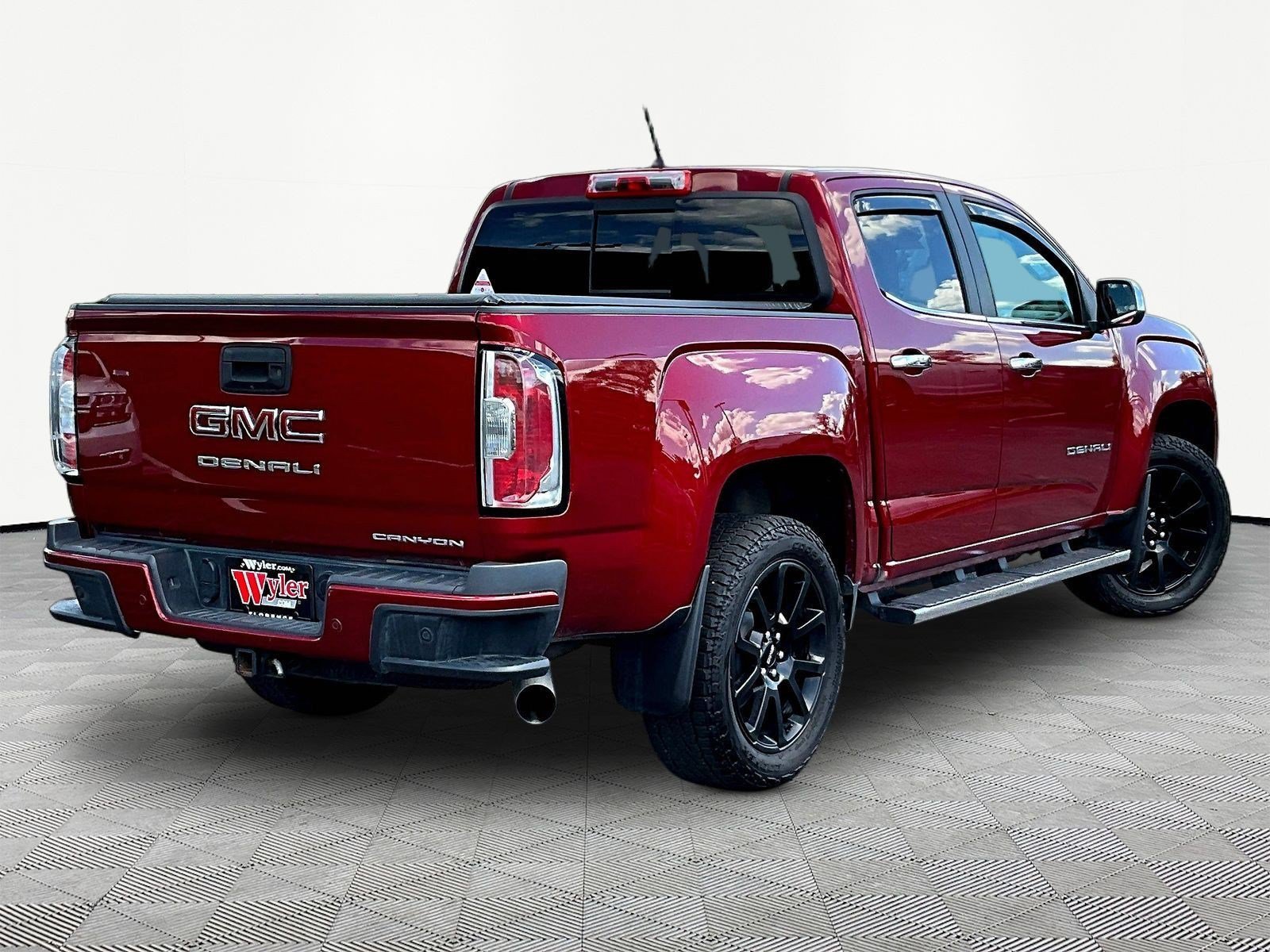 Used 2021 GMC Canyon Denali AWD/4WD image 6