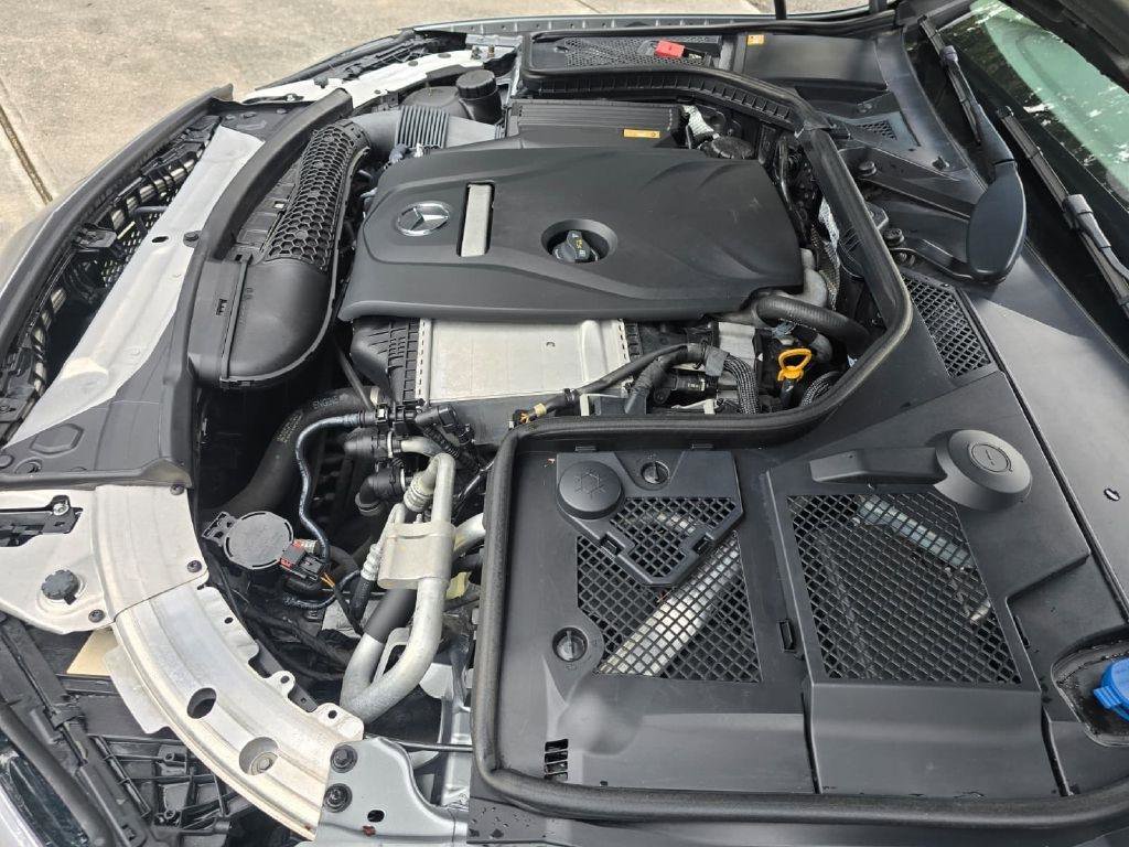 Used 2015 Mercedes-Benz C 300 Sedan image 38