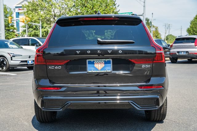 New 2027 Volvo XC60 B5 Plus AWD/4WD image 6