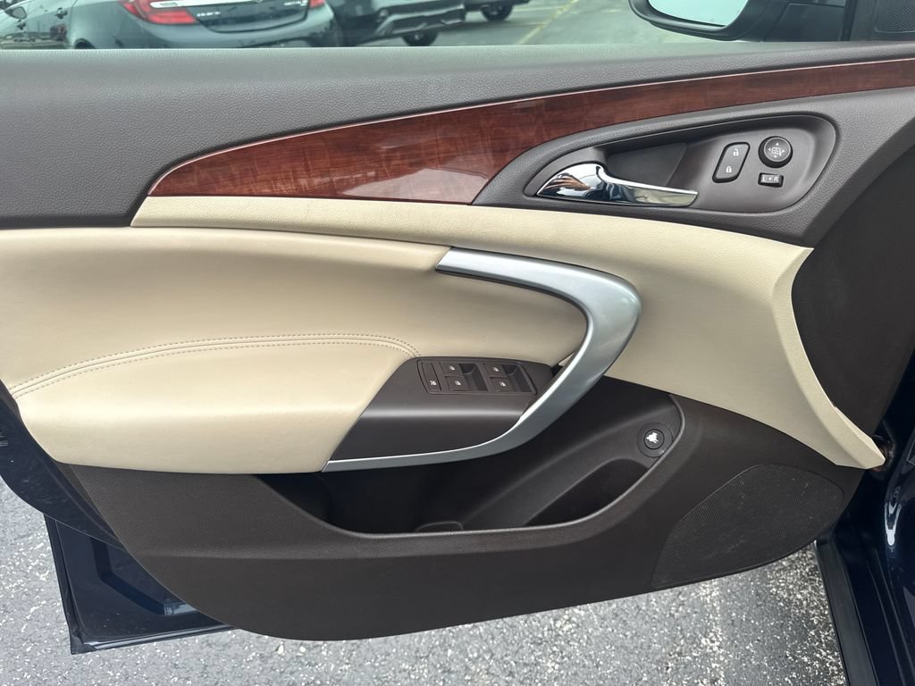 Certified 2015 Buick Regal Premium FWD image 12