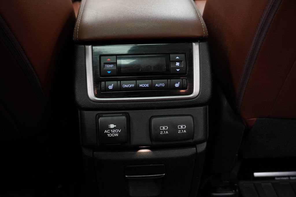 Used 2021 Subaru Ascent Touring AWD/4WD image 17