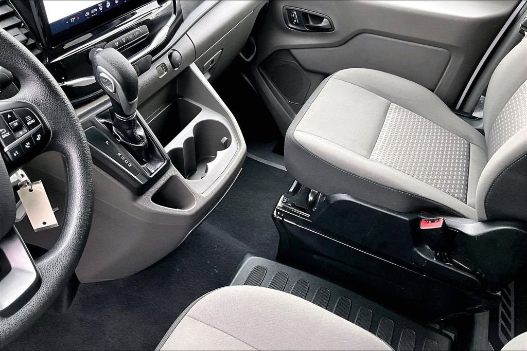 Certified 2024 Ford Transit 350 XLT image 15