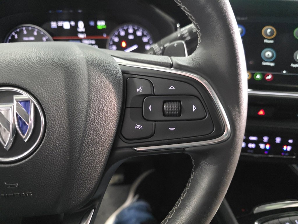 Used 2023 Buick Envision Avenir image 17