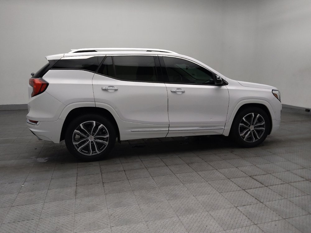Used 2020 GMC Terrain Denali w/ Denali Premium Package FWD image 10