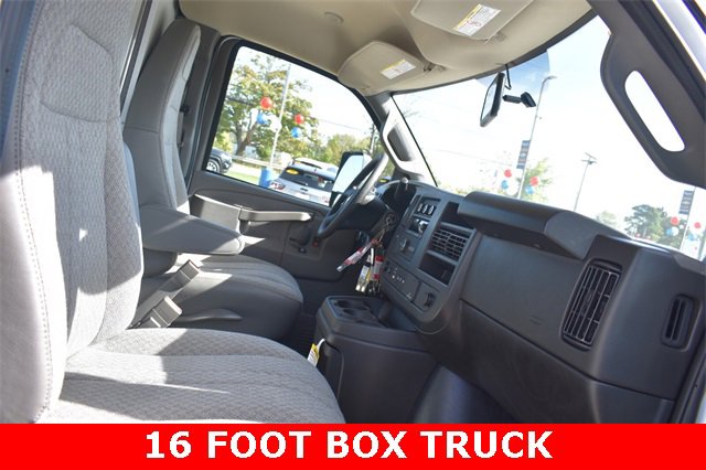 New 2025 Chevrolet Express 3500 w/ Power Convenience Package image 13