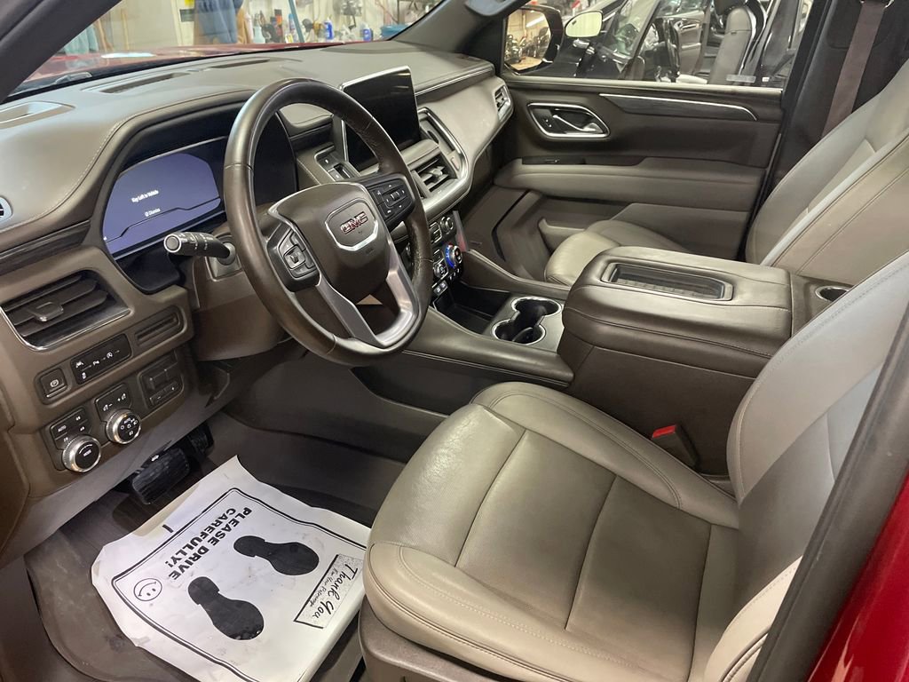 Used 2023 GMC Yukon SLT w/ Max Trailering Package AWD/4WD image 10