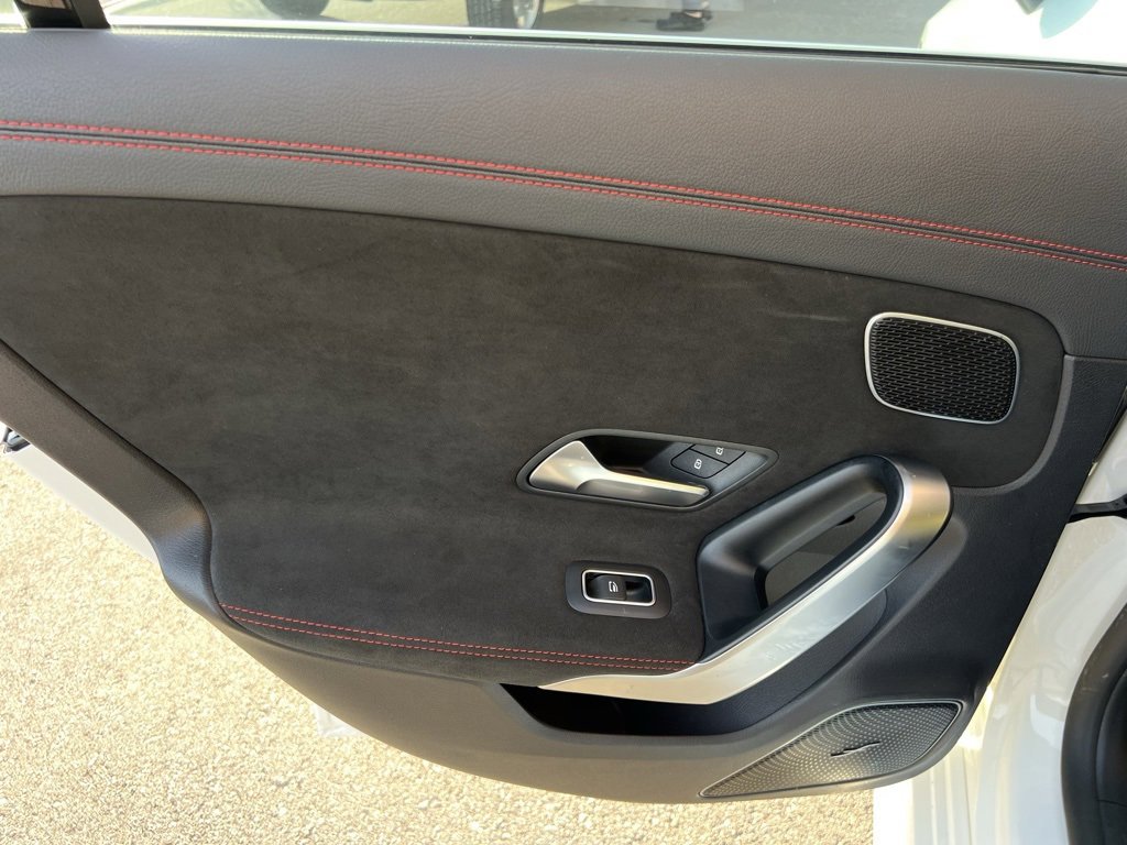 Used 2021 Mercedes-Benz CLA 250 CLA 250 image 25