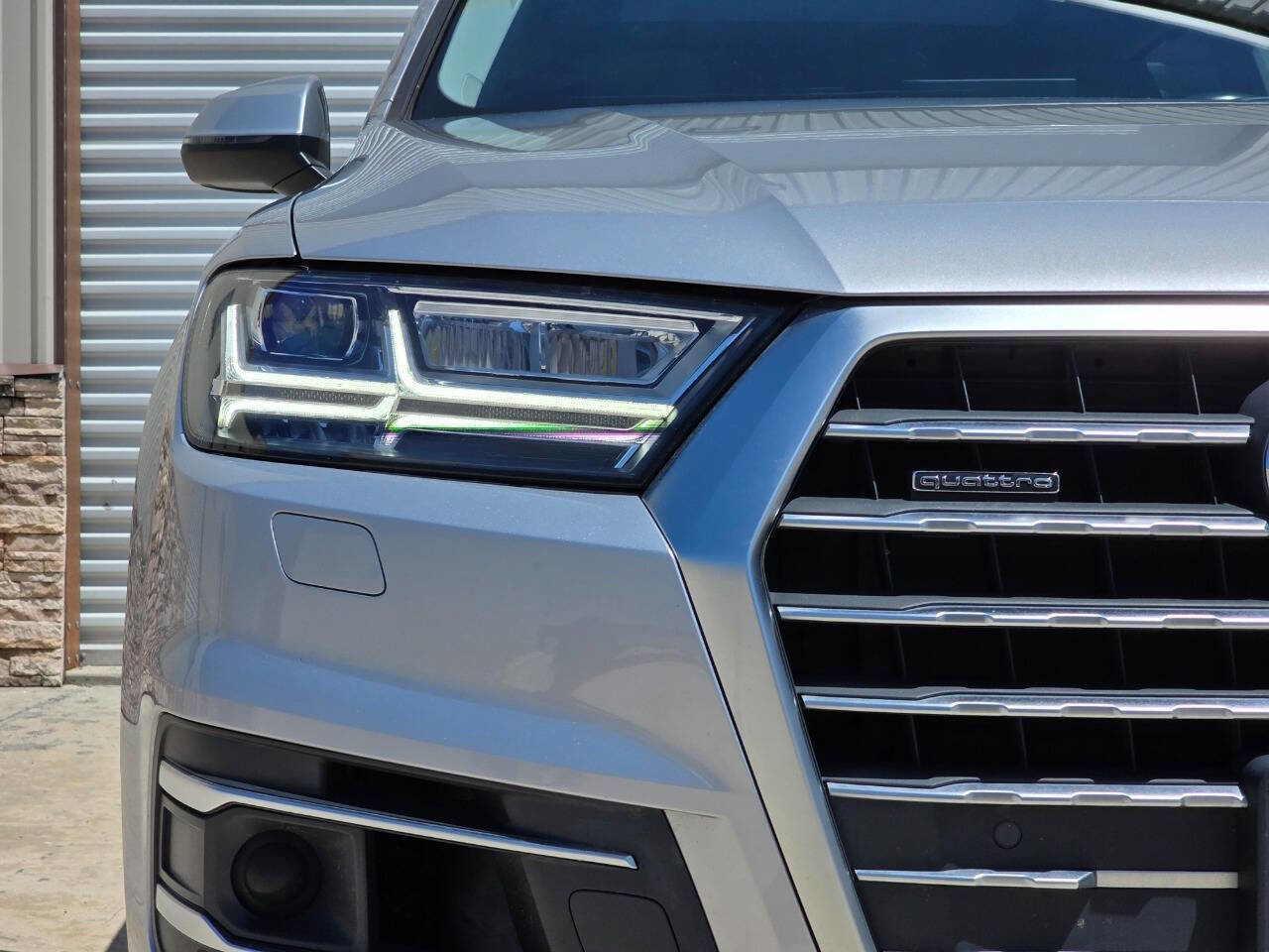 Used 2017 Audi Q7 3.0T Prestige AWD/4WD image 45