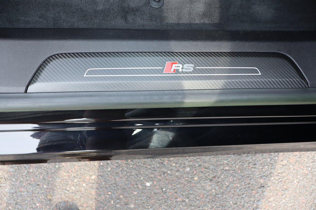 Used 2023 Audi RS e-tron GT w/ Carbon Performance Package AWD/4WD image 26