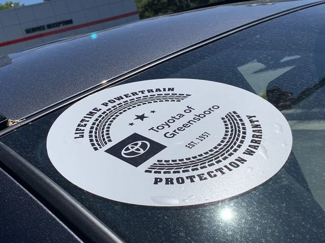 Used 2025 Toyota RAV4 LE AWD/4WD image 35