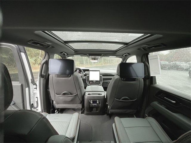 New 2026 GMC Yukon AT4 w/ AT4 Premium Plus Package image 21