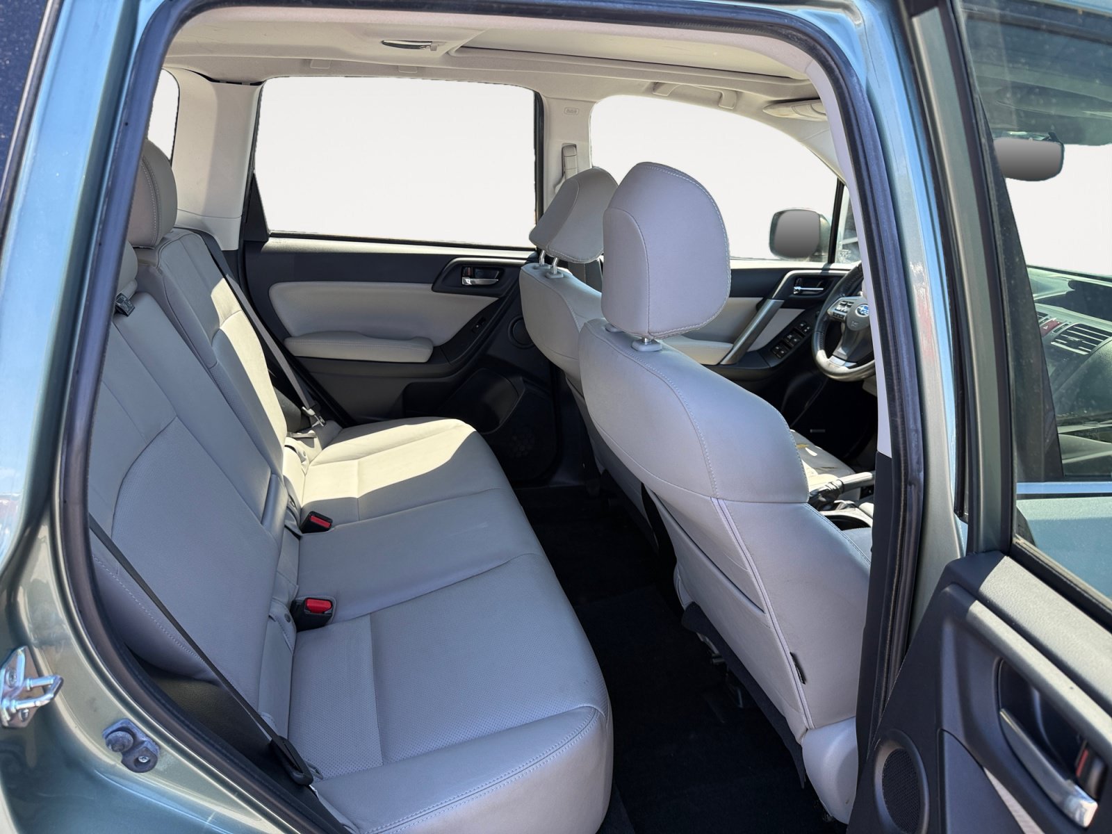 Used 2015 Subaru Forester 2.5i Limited AWD/4WD image 18
