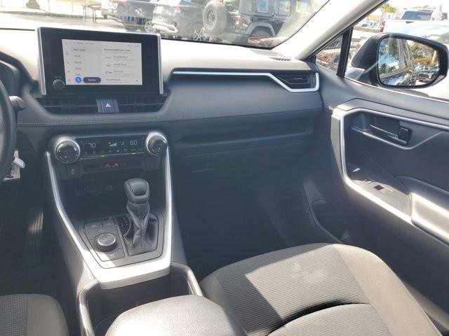 Used 2024 Toyota RAV4 LE image 17