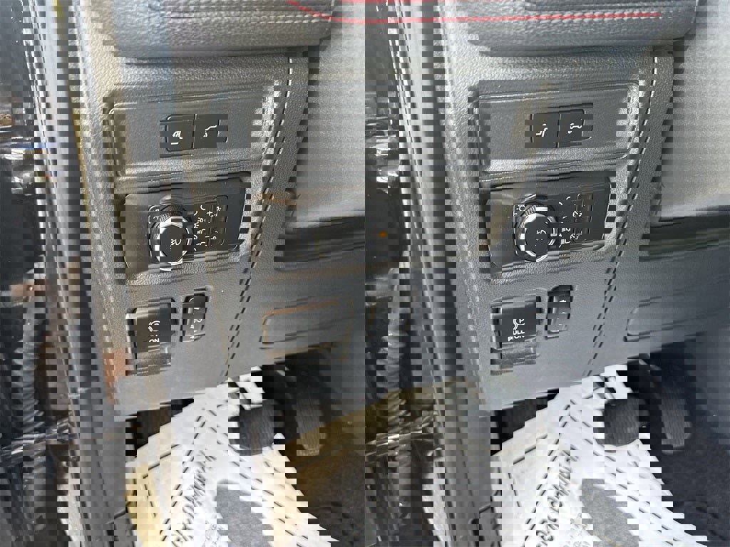 Used 2022 Ford Expedition Limited w/ Equipment Group 303A image 18