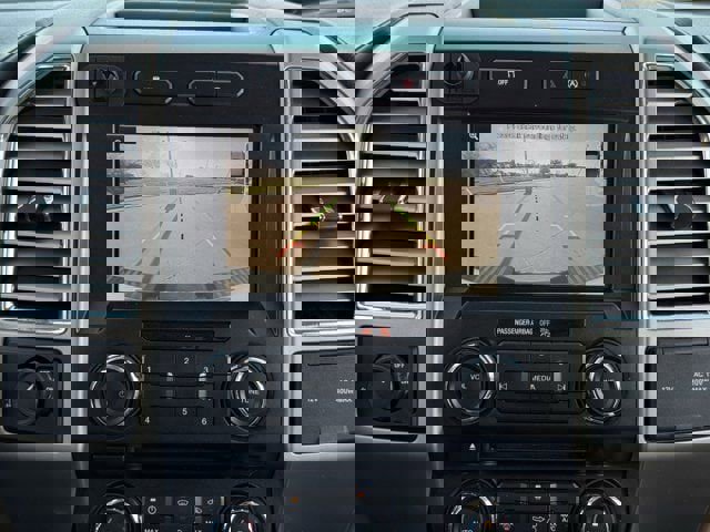 Used 2015 Ford F150 Lariat image 18