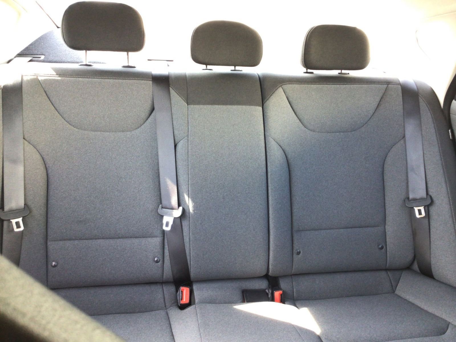 Used 2025 Kia K4 LXS image 36