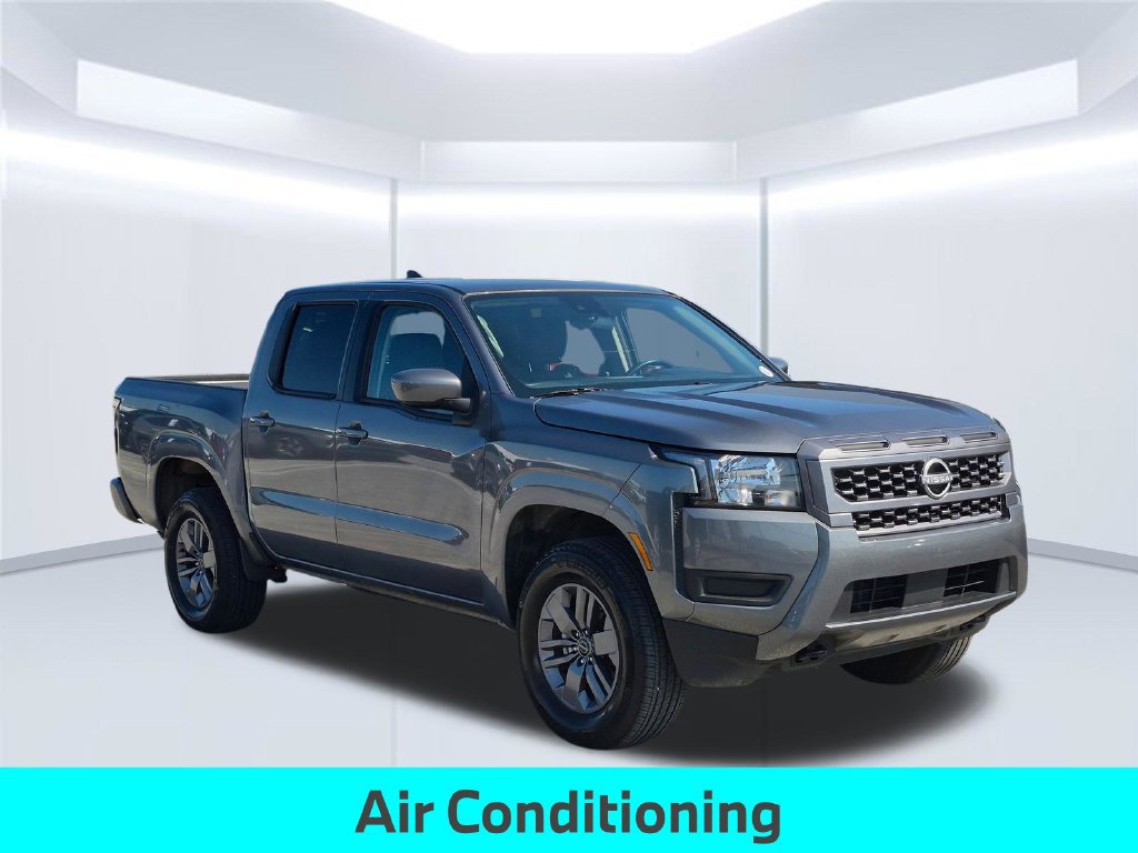 Used 2025 Nissan Frontier SV AWD/4WD image 9