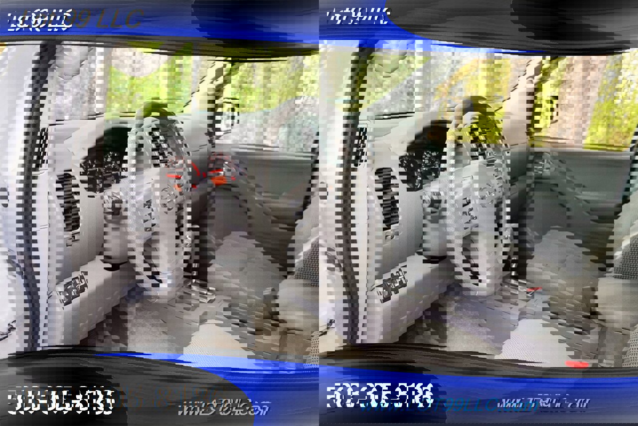 Used 2016 Nissan Frontier SV image 12