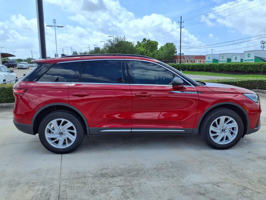Used 2026 Lincoln Corsair Premiere FWD image 8