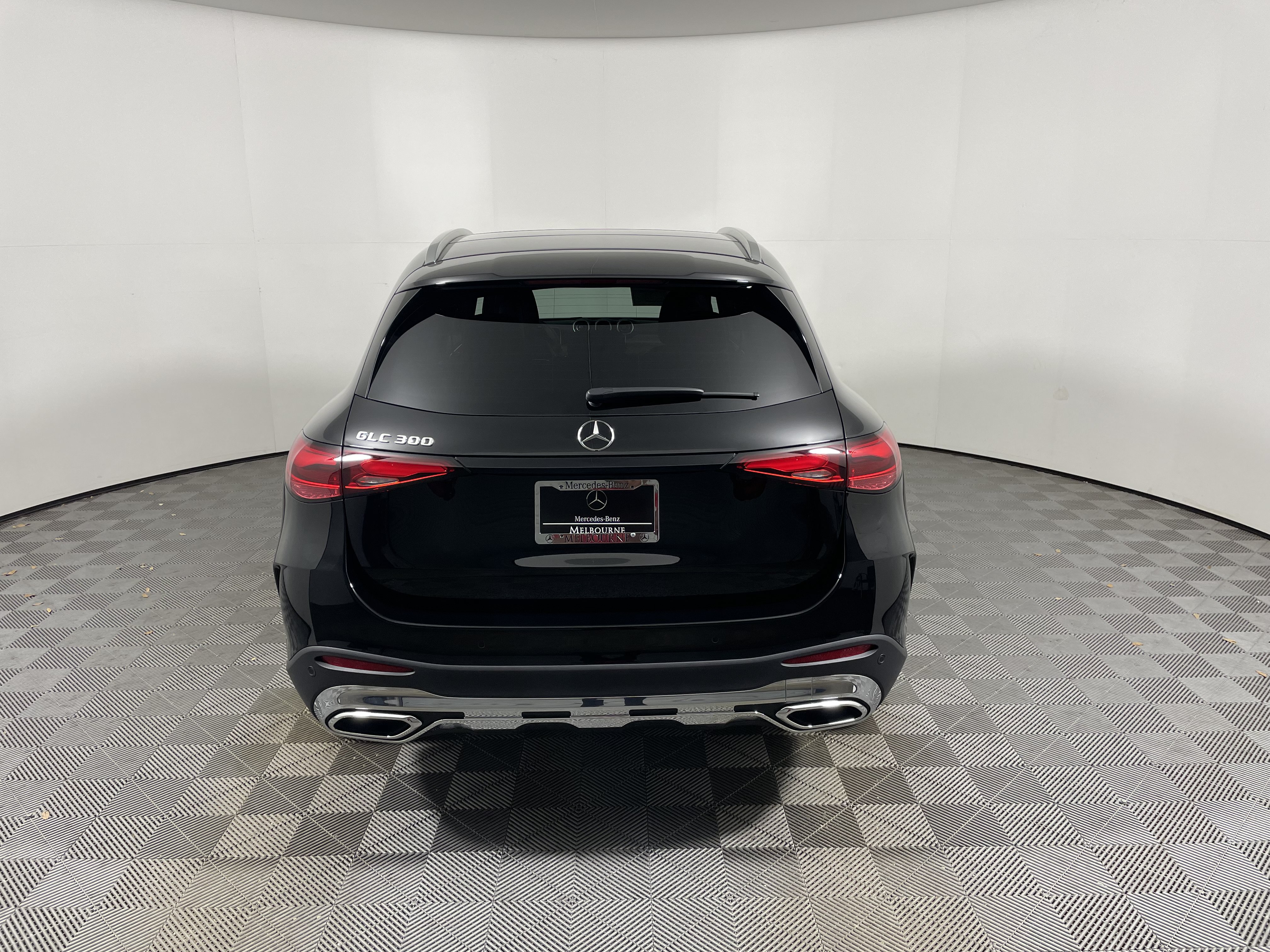 New 2026 Mercedes-Benz GLC 300 image 4