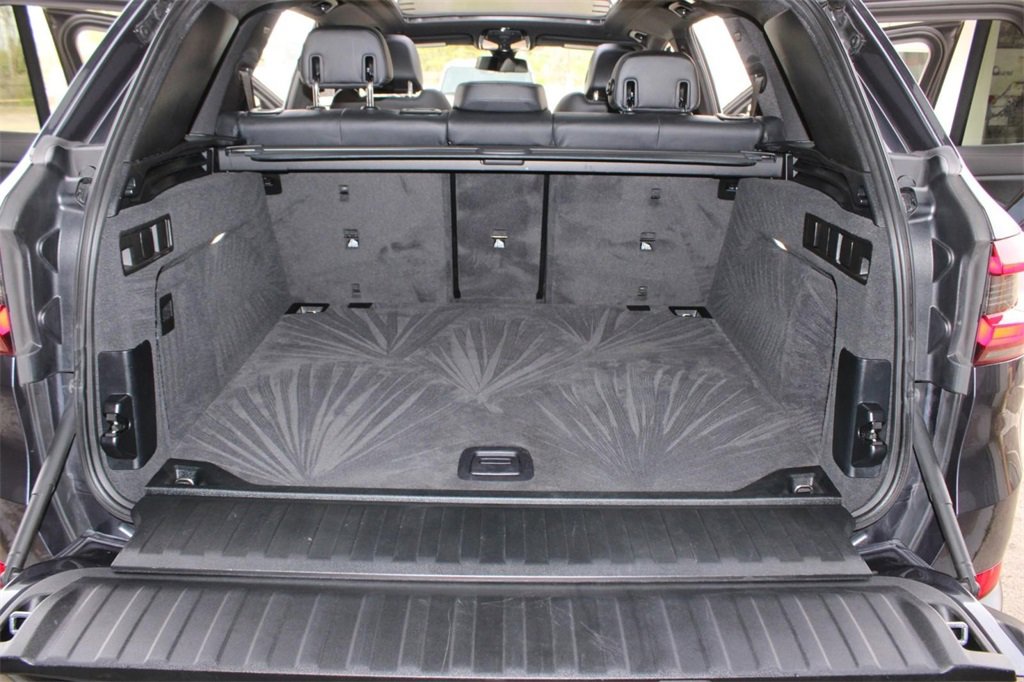 Used 2021 BMW X5 sDrive40i w/ Convenience Package image 32