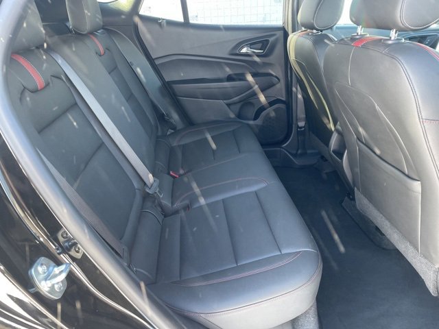 Used 2025 Chevrolet Trax RS image 14