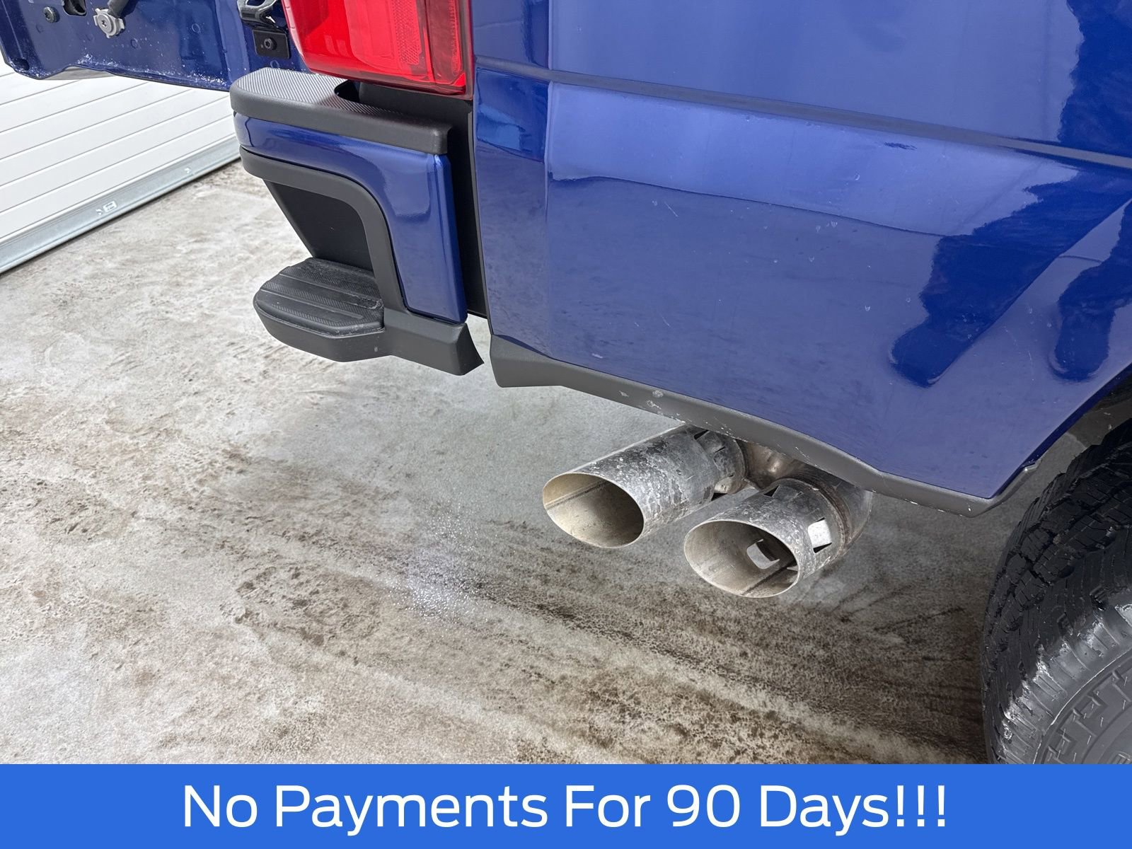 New 2026 Ford F250 Lariat w/ Black Appearance Package image 51