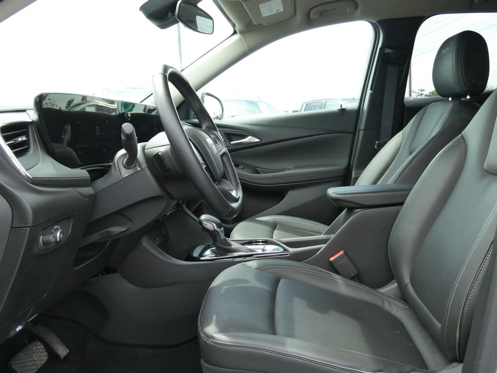 Certified 2024 Buick Encore GX Sport Touring w/ Comfort Package AWD/4WD image 22