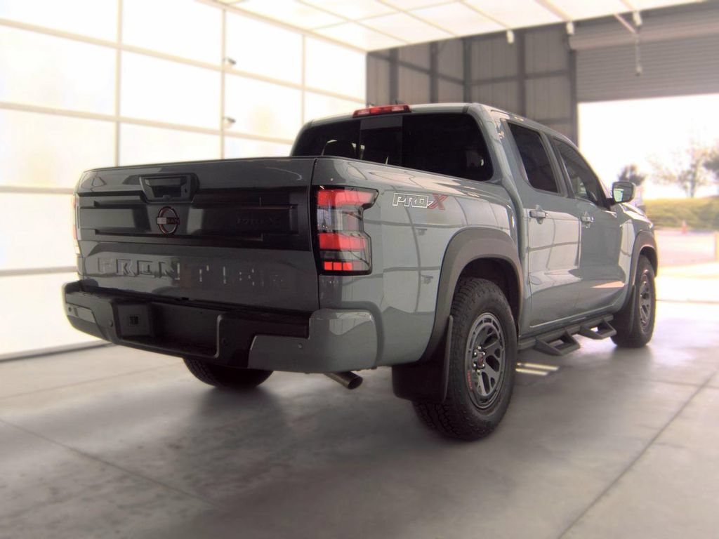 Used 2025 Nissan Frontier Pro-X RWD image 10