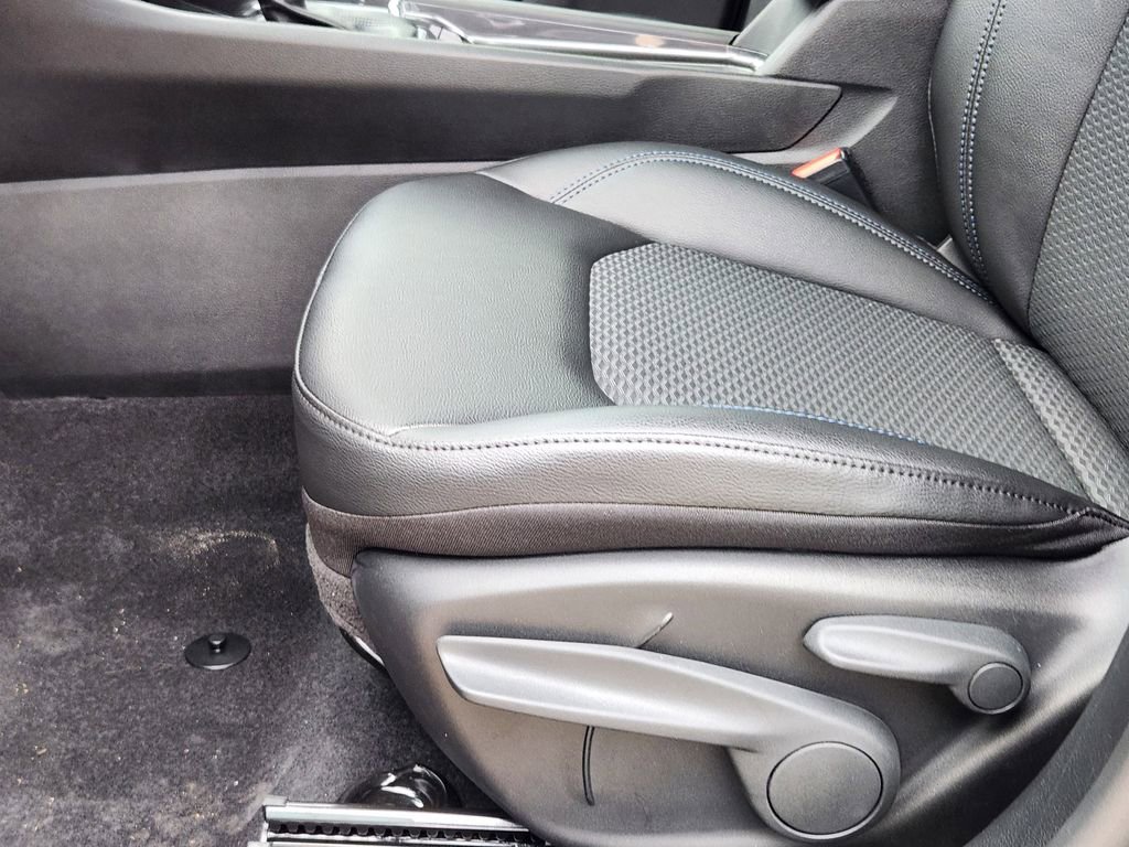 New 2026 Jeep Compass Latitude image 17