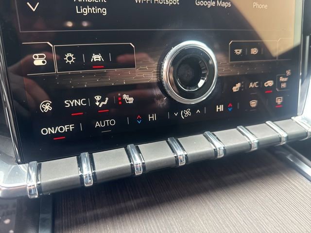 Used 2024 GMC Acadia Denali image 25