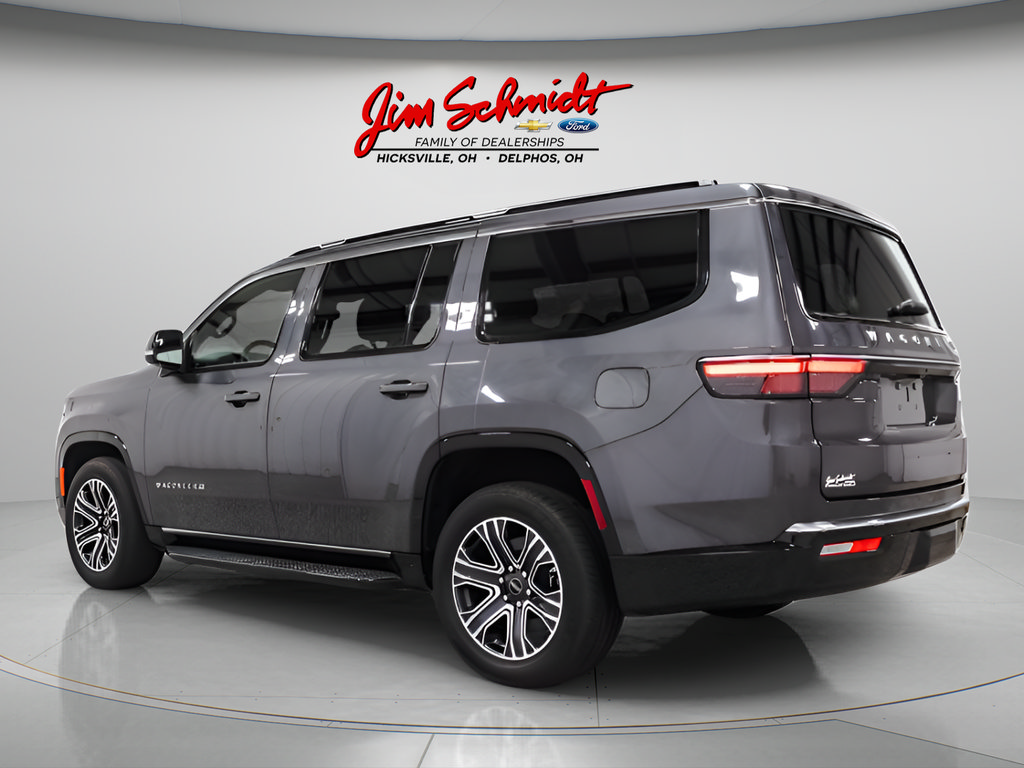 Used 2025 Jeep Wagoneer Series II w/ 8-Passenger Seating Package AWD/4WD image 4