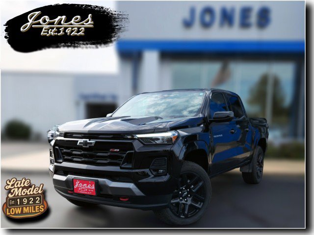 Used 2025 Chevrolet Colorado Z71 w/ Technology Package image 1