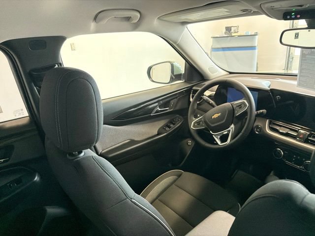 New 2026 Chevrolet TrailBlazer LT w/ Convenience Package AWD/4WD image 31